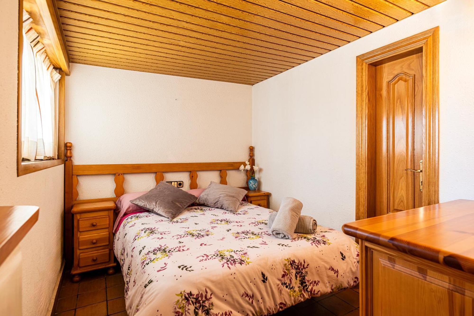 Espacio De Paz, Ideal Para Familias Villa Amalia La Llacuna Luaran gambar
