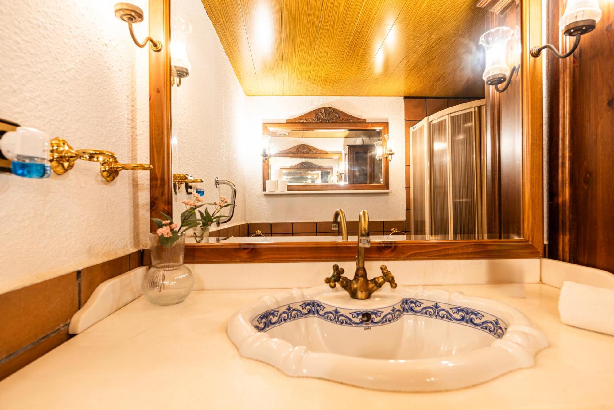 Espacio De Paz, Ideal Para Familias Villa Amalia La Llacuna Luaran gambar