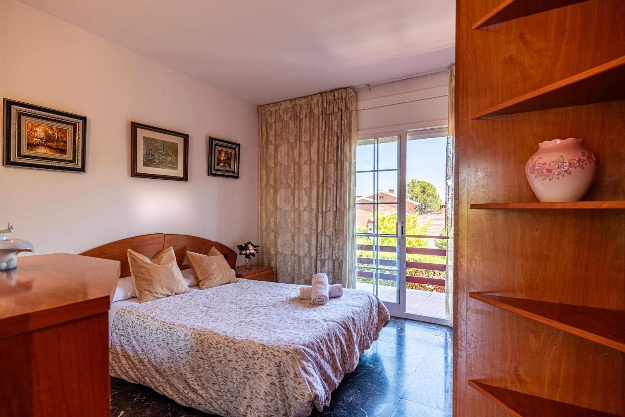 Espacio De Paz, Ideal Para Familias Villa Amalia La Llacuna Luaran gambar