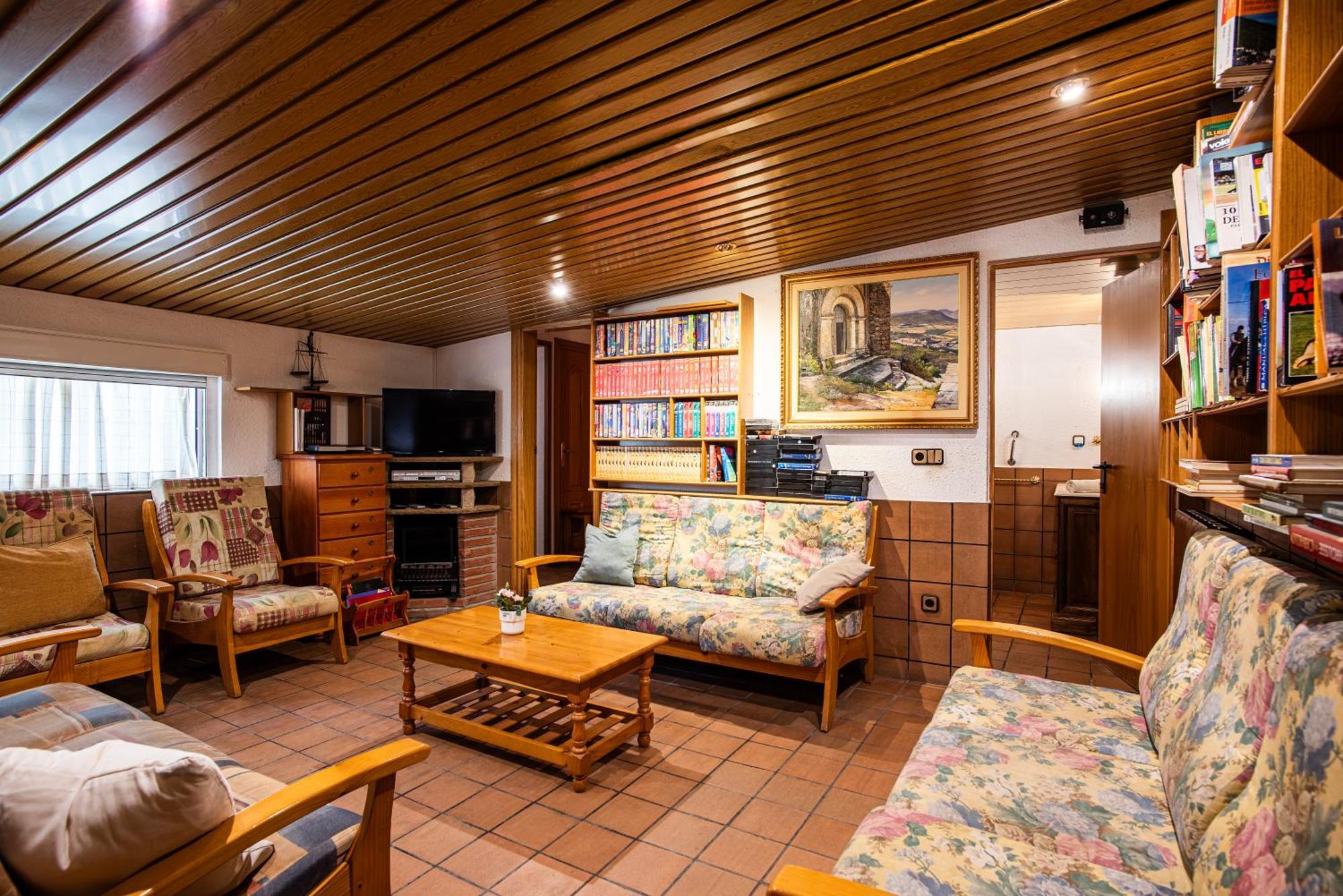 Espacio De Paz, Ideal Para Familias Villa Amalia La Llacuna Luaran gambar